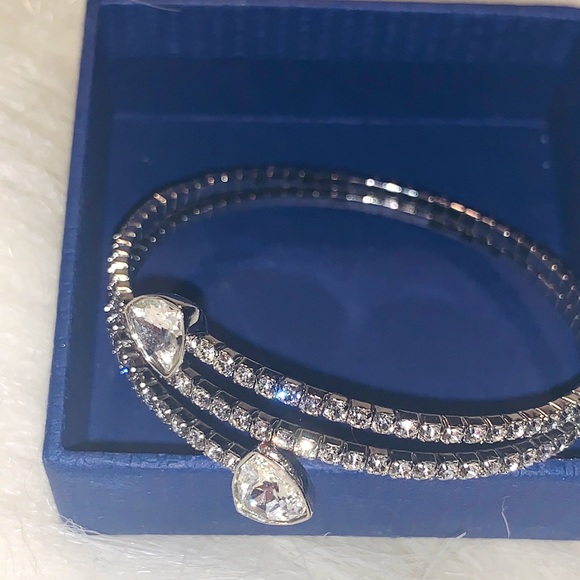 Swarvoski bracelet